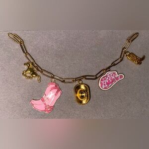 Cowgirl charm bracelet 🤠